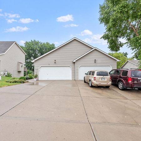 Beautiful Townhome 11 Minutes To Downtown Townhouse Kansas City Exterior photo